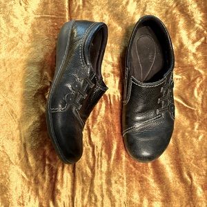 Clarks slip on shoes. Size 9.5